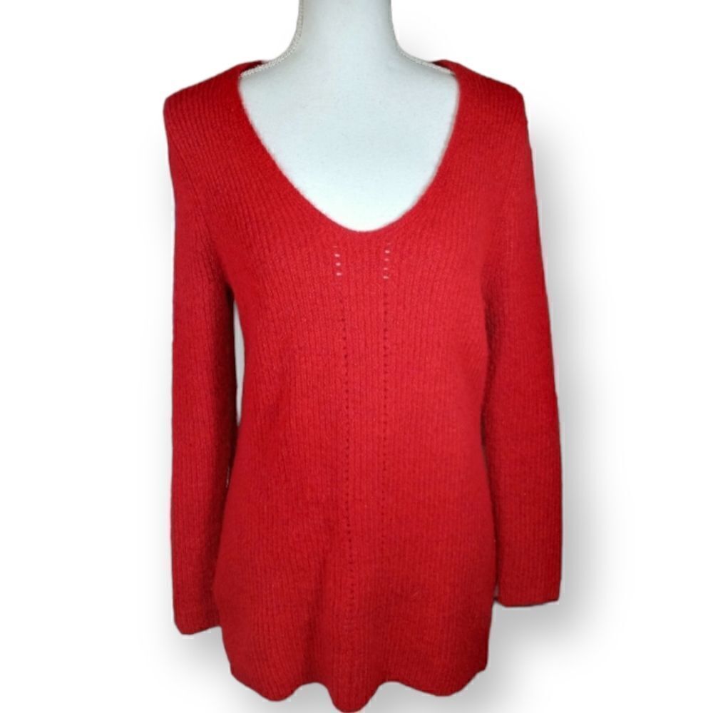 LIZ CLAIBORNE RED V-NECK SWEATER SZ.M EUC
